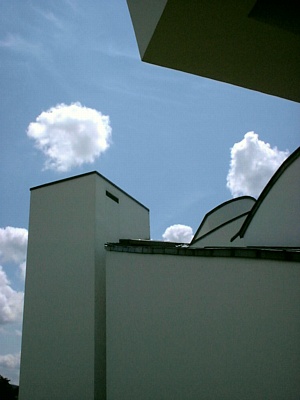 vitra design museum by frank gehry, weil am rhein